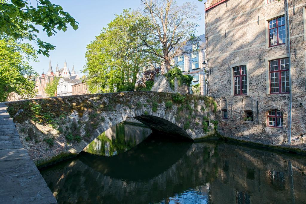 B&B Geerwijn บรูจส์ ภายนอก รูปภาพ
